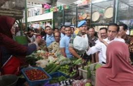 Jokowi: Lanjutkan Revitalisasi Pasar Tradisional