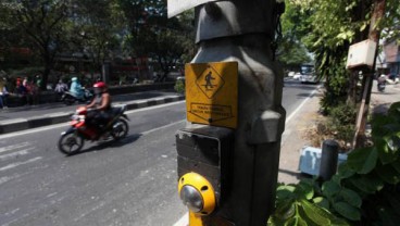 Pelican Crossing mulai Dipasang di Bundaran HI Minggu Malam