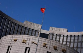 KABAR GLOBAL 2 AGUSTUS: China Pun Sulit Berpaling dari Dolar, The Fed Berpeluang Tahan Suku Bunga