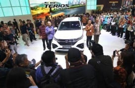 MODEL SUV : Daihatsu Hadirkan Terios Custom