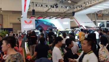 GIIAS 2018: Wuling E100 Tarik Minat Pengunjung