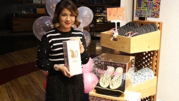 #Purrrfect10" Koleksi Kolaborasi Charlotte Olympia dengan Havainas