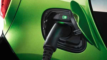 MOBIL LISTRIK : Mal Siap Sediakan SPLU