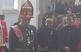 Sebelum Upacara, Presiden Jokowi Datangi dan Salami Tamu Undangan