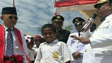 Ini Pahlawan Cilik di Balik Berkibarnya Bendera Merah Putih di Mota'ain Atambua