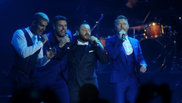 Boyzone Sukses Bikin Penonton Histeris di Prambanan Jazz 2018