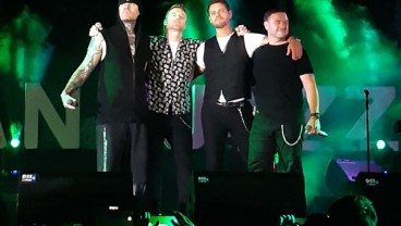 Boyzone Disambut Histeris Penggemarnya di Prambanan Jazz 2018