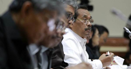 Jaksa Agung HM Prasetyo mendengarkan pertanyaan saat rapat kerja dengan Komisi III DPR di Kompleks Parlemen, Senayan, Jakarta, Senin (16/7/2018)./JIBI-Dwi Prasetya