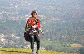 Rika Wijayanti, Dari Tukang Gulung Parasut Menjadi Atlet Paralayang Kelas Dunia