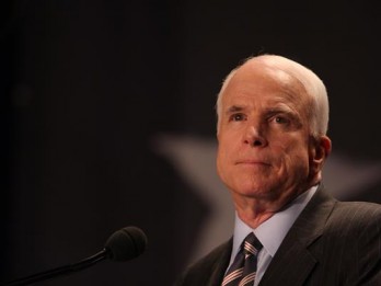John McCain Meninggal Dunia