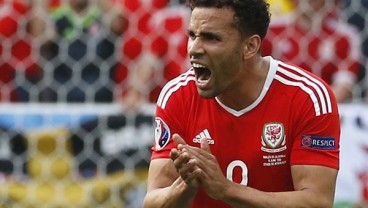 Striker Hal Robson-Kanu Pensiun dari Tim Wales, Fokus ke West Brom