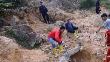 Polda Maluku Kembali Tutup Tambang Emas Ilegal