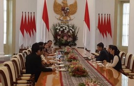 Presiden Jokowi  Tantang  Jack Ma Tiru Aksinya "Melompat" Pakai Motor di Pembukaan Asian Games 2018