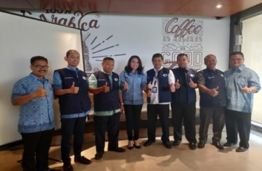 Harpelnas, Blue Bird Berikan penghargaan "Road Stars Award"