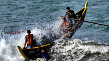 Cuaca Buruk Ancam Perairan Maluku