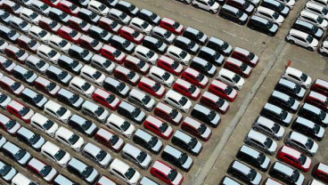 PENGAPALAN KENDARAAN BERMOTOR 2018 : Ekspor Mobil Ditargetkan 235.000 Unit