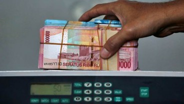 Kurs Jisdor Melemah ke 14.859, Spot Rupiah Tertekan Hal Berikut