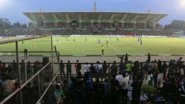 Pemkot Tertibkan PKL di Sekitar Stadion Teladan Medan