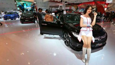 MODEL SEDAN : Pengendalian Impor Mobil CBU Tak Ganggu Pasar