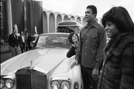 Rolls-Royce Milik Muhammad Ali Dilelang, Harga Diprediksi…