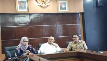 Stafsus Presiden Ahmad Erani Yustika: Neraca Perdagangan Berpotensi Surplus US$3 Miliar Akhir 2018