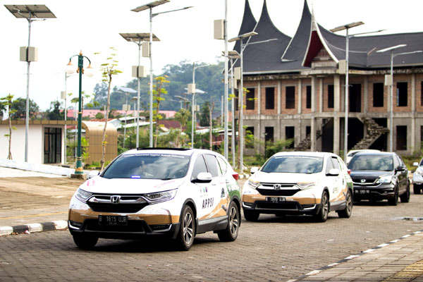 Sampai di Padang, Jelajah Nusantara All New Honda CR-V Turbo Tempuh 1.400 Km 