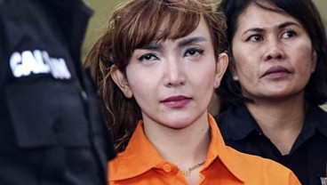 Rumah Artis Roro Fitria Dibobol Maling, Uang Rp500.000 dan Handphone Hilang