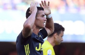 Ronaldo Nangis, Dapat Kartu Merah dan Terancam Batal Bertemu MU