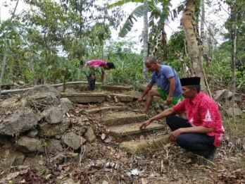 Arkeolog Semarang Teliti Situs Batur Gunung Ungaran, Ini Fakta Barunya