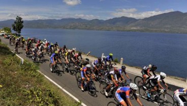 Tour de Singkarak: Rute Padang Panjang - Solok Selatan Diklaim Mulus