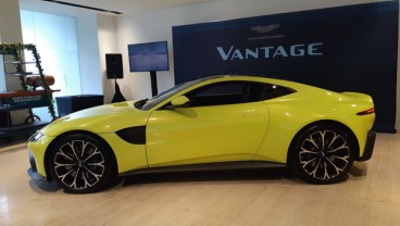 SUPERCAR :  Aston Martin New Vantage Bidik Kaum Muda