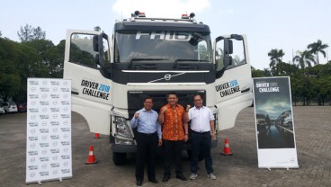 PASAR KENDARAAN NIAGA : Penjualan Truk Berat Melejit