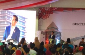 Mendapat Lampu Hijau KPU, Presiden Jokowi Kembali Bagikan Sepeda