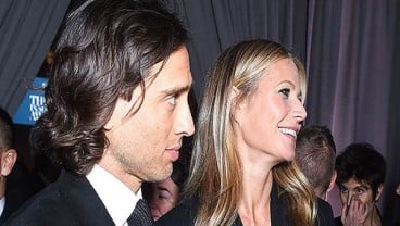 Janda Chris Martin, Gwyneth Paltrow, dan Brad Falchuk Menikah Akhir Pekan