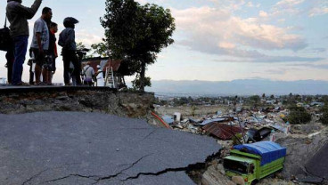 Ini Dugaan Sementara Penyebab Tsunami Palu
