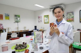 Mahasiswa UKWM Surabaya Bikin Sunscreen dari Buah Bit