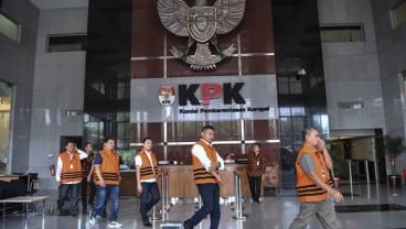 KPK Amankan Rp120 Juta & 6 Orang pada Operasi di Ambon