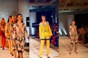 Tenun Sumba Timur Melenggang di Milan Fashion Week Spring/Summer 2019