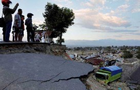 Gempa Palu-Dongggala: Basarnas Terkendala Penerangan dan Akses Jalan