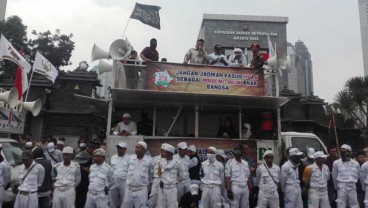 PA 212 Minta Amien Rais Tak Dijadikan Tersangka
