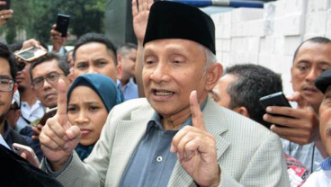 Hoaks Ratna Sarumpaet dan Politisasi Pemeriksaan Amien Rais