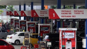 KABAR PASAR 11 OKTOBER: Beban Pertamina Berat, RI Gandeng Singapura
