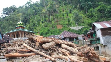 Banjir Bandang di Mandailing Natal Tewaskan 17 Orang