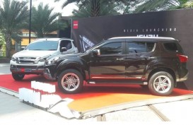 Astra-Isuzu Dorong Penjualan SUV Medium Mu-X