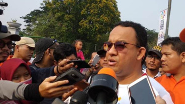 SETAHUN  JABATAN GUBERNUR : Anies Akan Kejar Program dalam 4 Tahun 