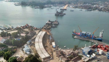Proyek Pembangunan Jembatan Teluk Kendari Capai 60%