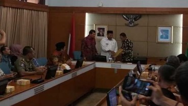 Neneng Tersangka Korupsi, Eka Jabat Plt Bupati Bekasi