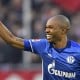 Bek Veteran Naldo Bertahan di Schalke Hingga 2020