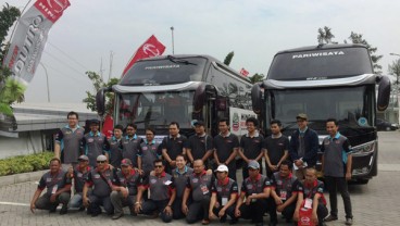 Hino Gelar Safety Driving Competition untuk Supir Bus Surabaya