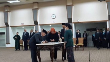 Menkes Lantik Oscar Primadi Jadi Sekjen Kemenkes